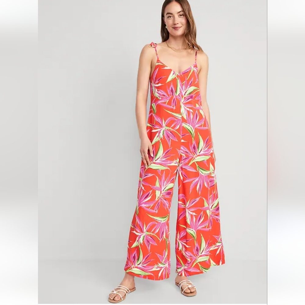 Old Navy Women Loose Cropped Tie-Shoulder V-Neck Cami Jumpsuit / S